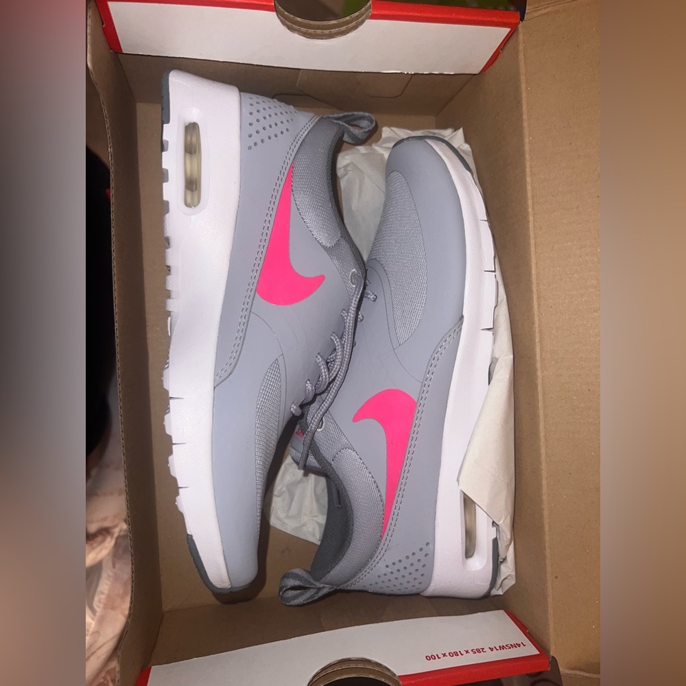 Nike Air Max Tavas Pink and Grey